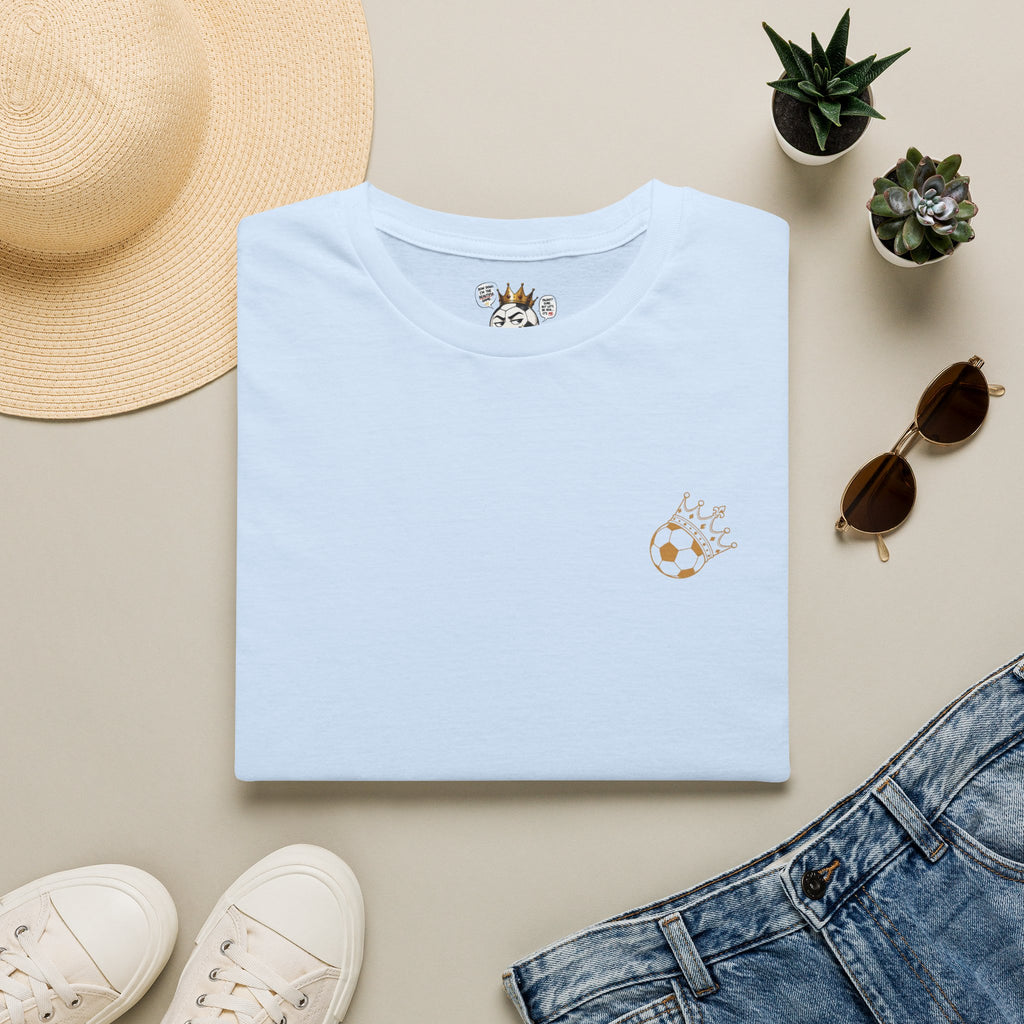 Cute Crowned Cat Pocket Tee — Minimal Embroidered Kitten T-Shirt